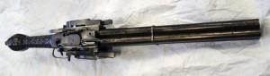 Pistolet à quatre canons tournants, avec mécanisme à rouet, issu des collections du musée des Beaux-Arts de Rennes